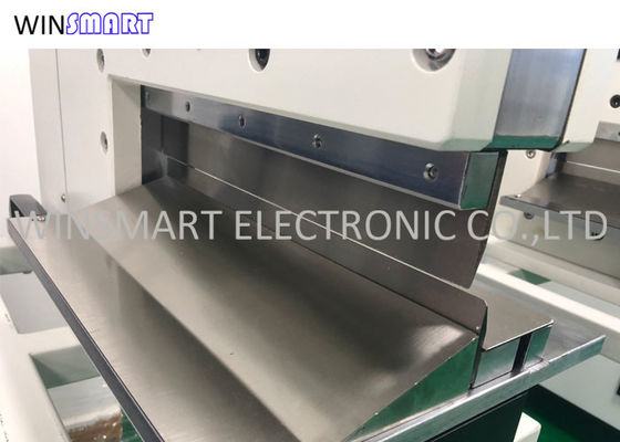 Un buen precio. Cortadora del surco del PWB V de CEM1 CEM3 MCPCB con dos cuchillas lineares en línea
